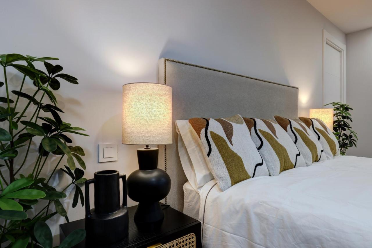 Duplex Elegante En Marbellaアパートメント エクステリア 写真